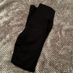 black original style aerie leggings